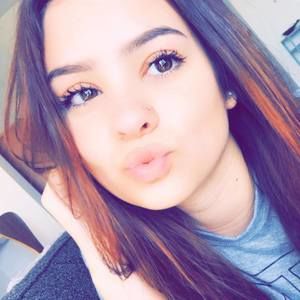 Meet your Posher, Chloe